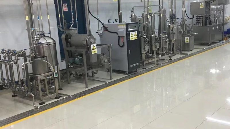 食品厂输送带紫外线杀菌机：尺寸背后的考量与选择